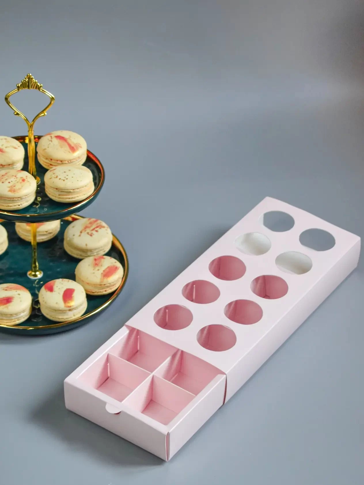 Macaron Box For 10 - Lush Pink